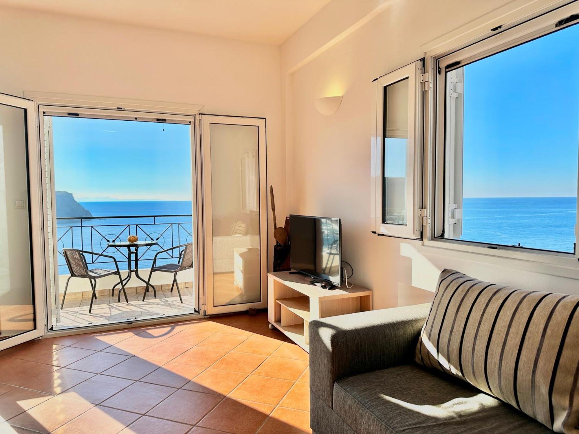 Roumers Himara Exterior foto