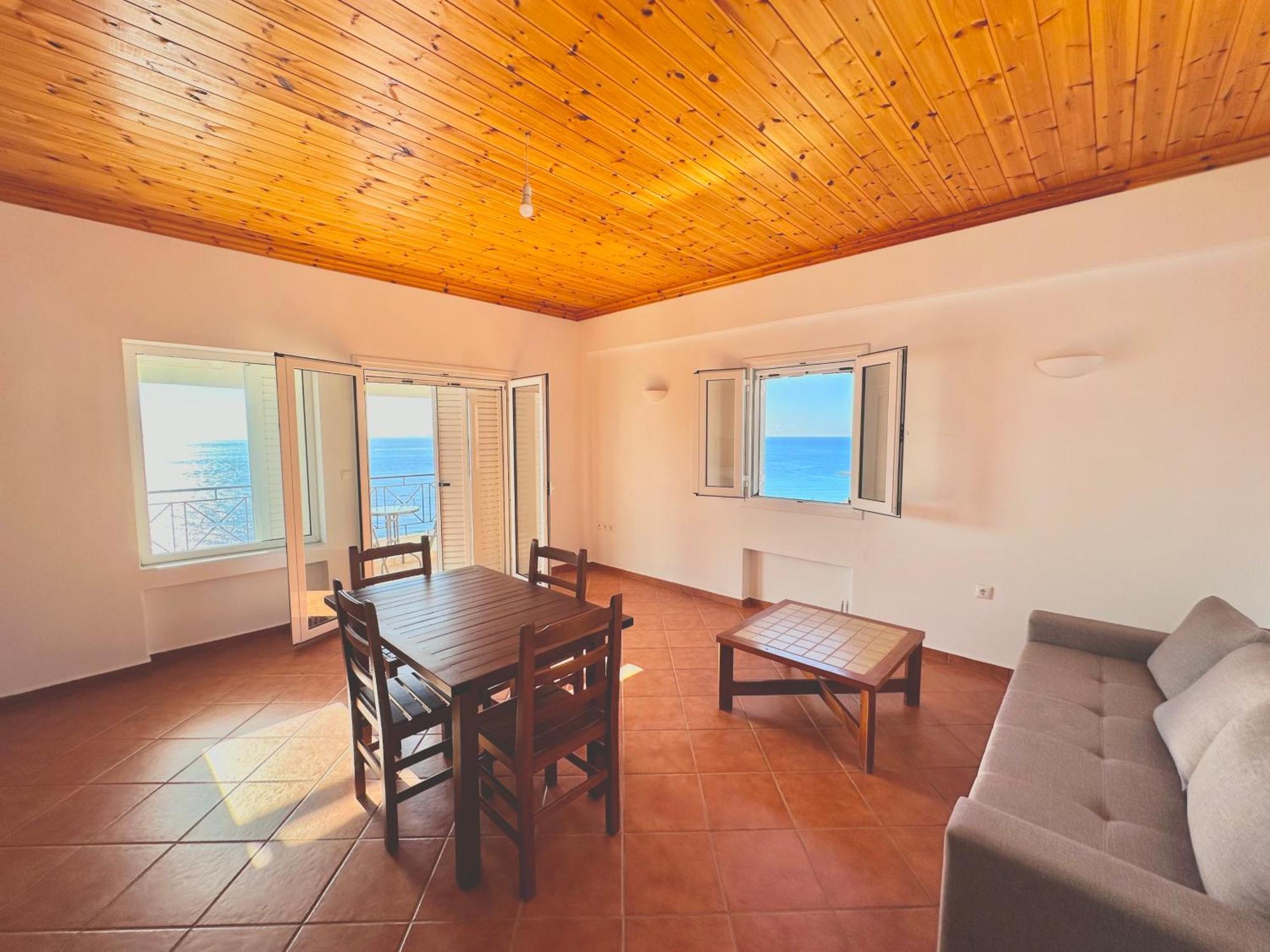 Roumers Himara Exterior foto